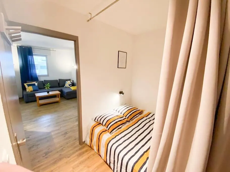 Azur- 4 Pers Hyper Centre - Plage A 2 Mn A Pied - Terrasse Saint-Raphael  Apartment