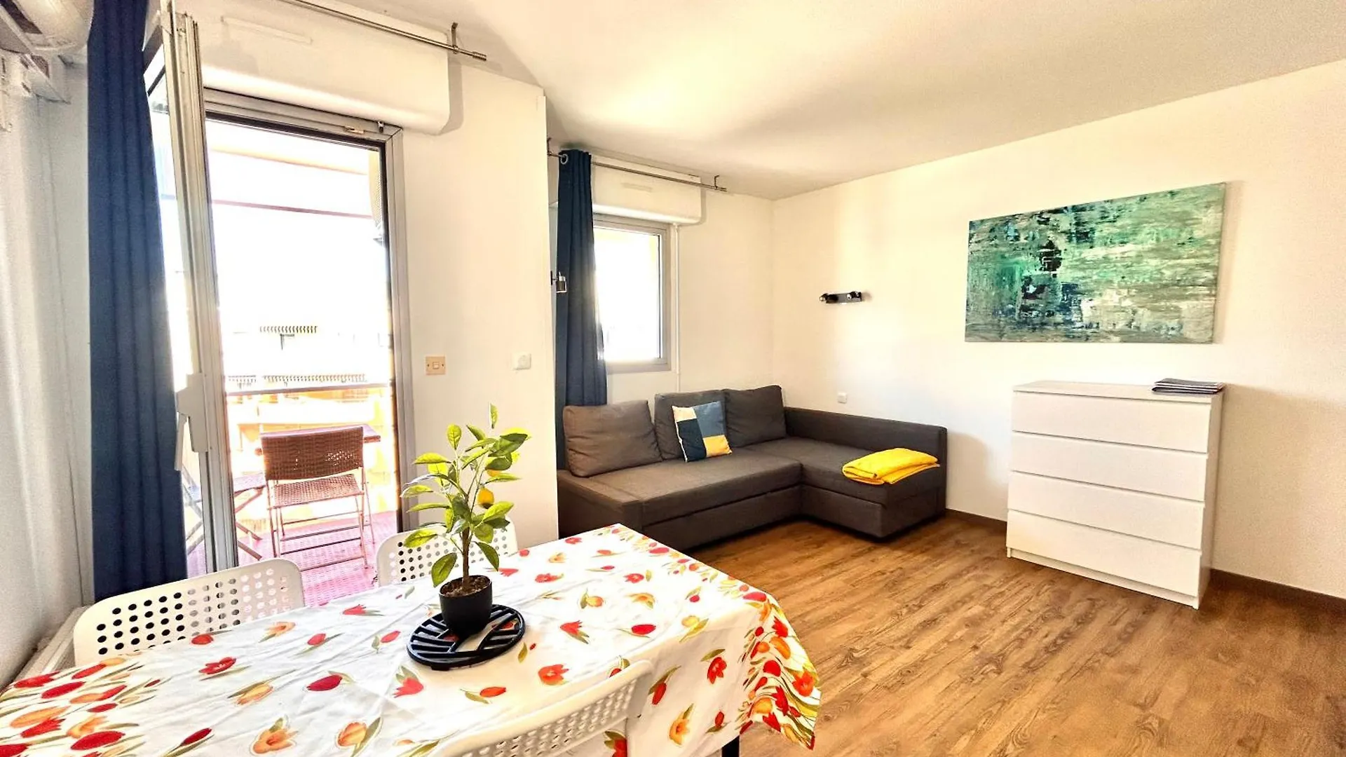 Azur- 4 Pers Hyper Centre - Plage A 2 Mn A Pied - Terrasse Saint-Raphael